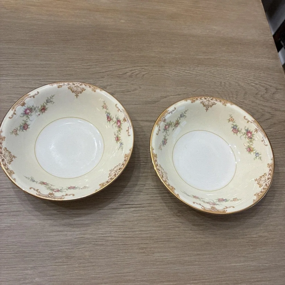 Homer Laughlin Bowls ARISTOCRAT M52N5 Fruit Dessert Set Of 2 Eggshell Nautilus.